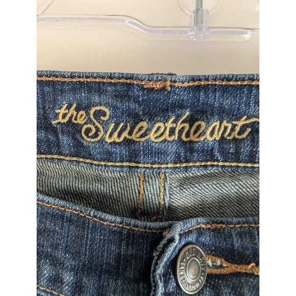 Old Navy Women's Jeans The Sweetheart Size 6 Regular Skinny Straight Leg - Picture 2 of 4